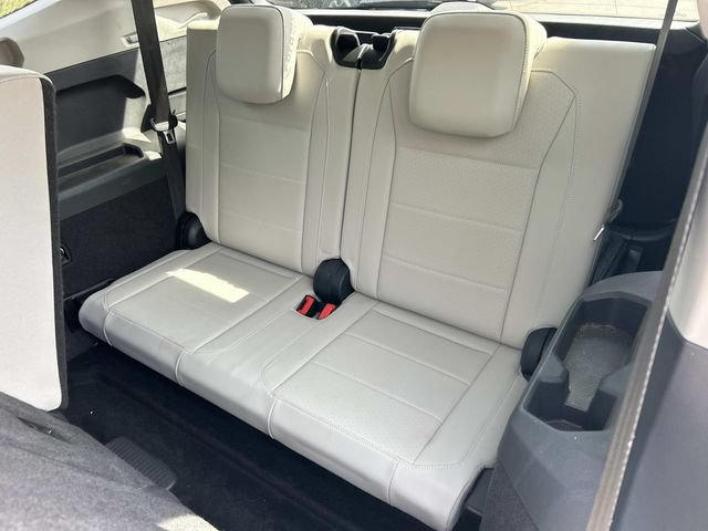 Used 2018 Volkswagen Tiguan SE FWD image 22