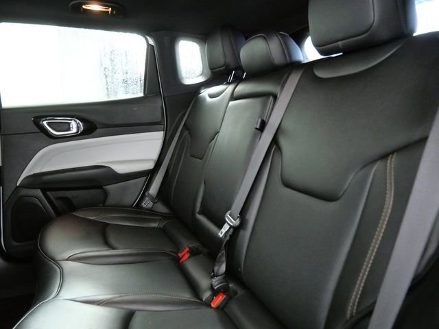 Used 2023 Jeep Compass Limited AWD/4WD image 15