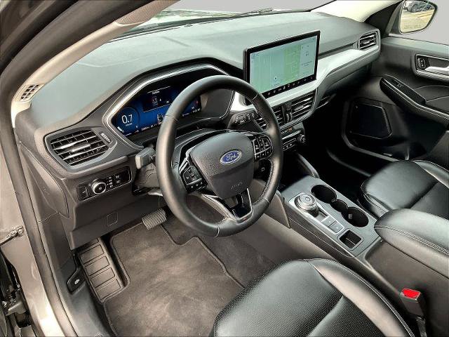 Certified 2025 Ford Escape Platinum AWD/4WD image 19