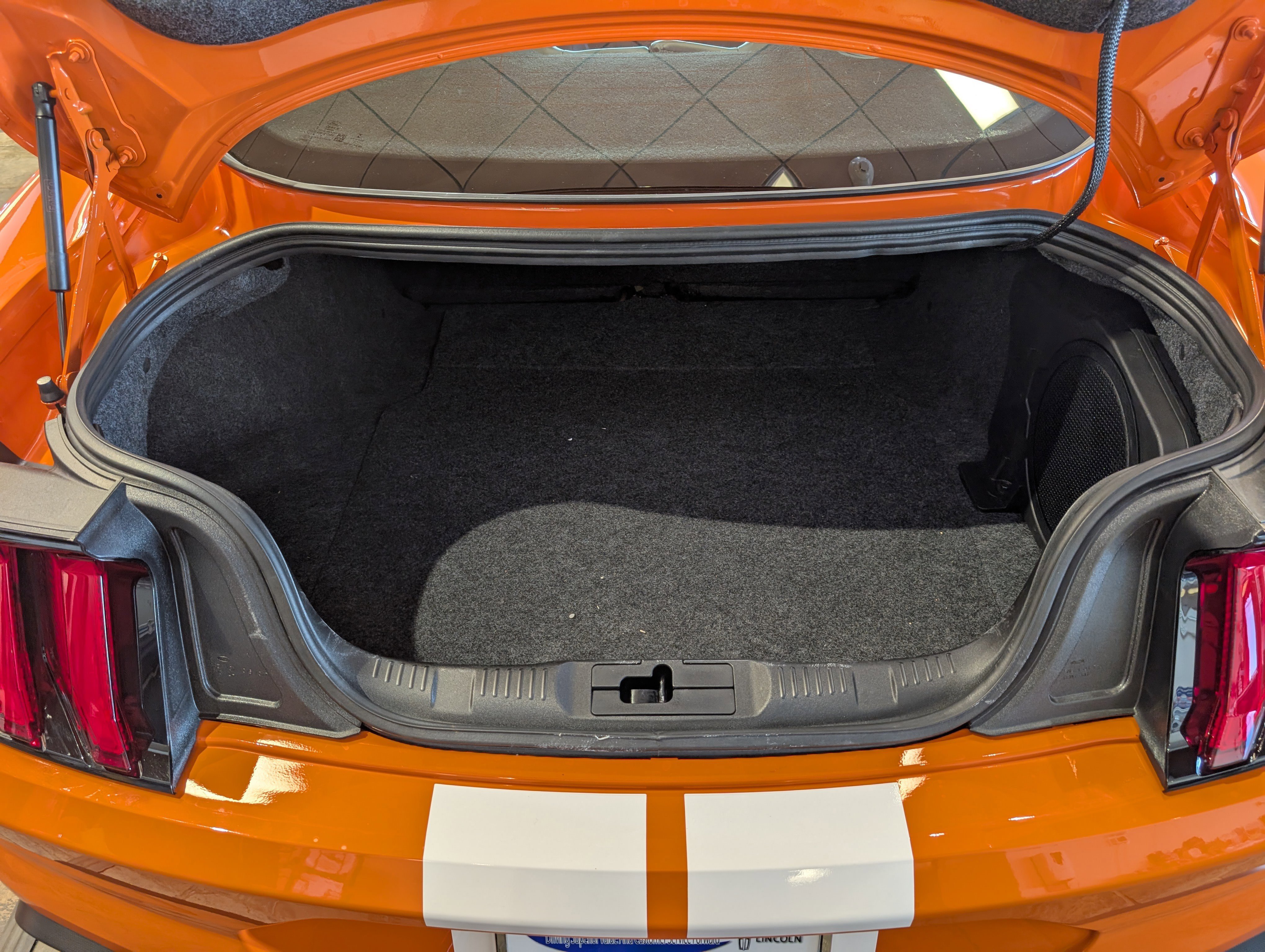 Certified 2020 Ford Mustang Shelby GT500 w/ Technology Package image 16