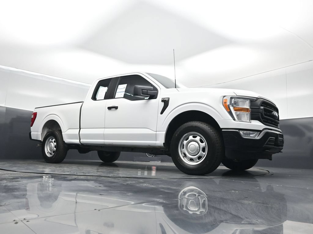 Certified 2022 Ford F150 XL w/ Trailer Tow Package AWD/4WD image 4