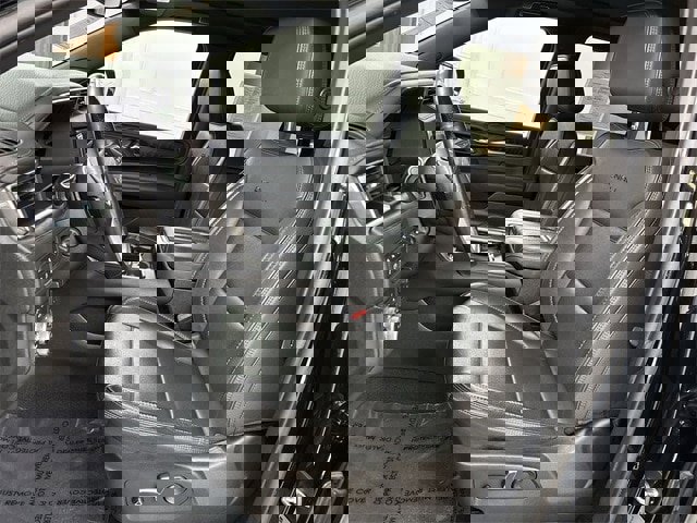 Used 2022 GMC Yukon Denali w/ Max Trailering Package image 3