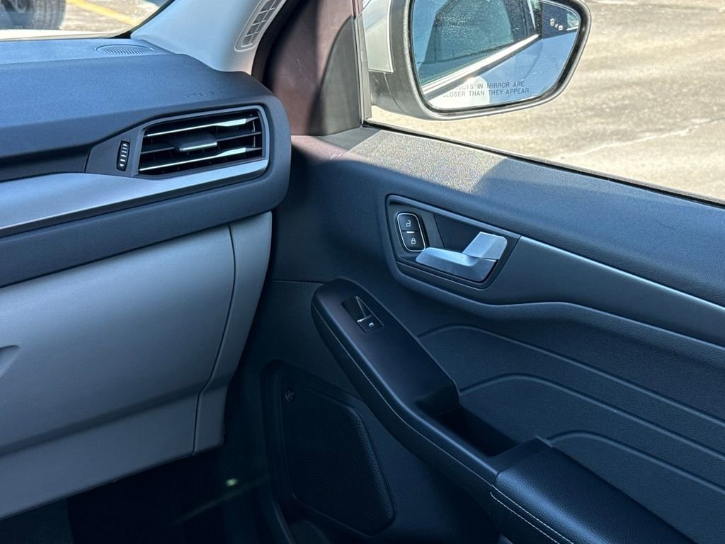 Certified 2023 Ford Escape Active w/ Tech Pack #2 image 15