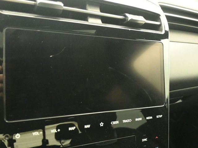 Used 2022 Hyundai Santa Cruz Limited w/ Winter Package image 16