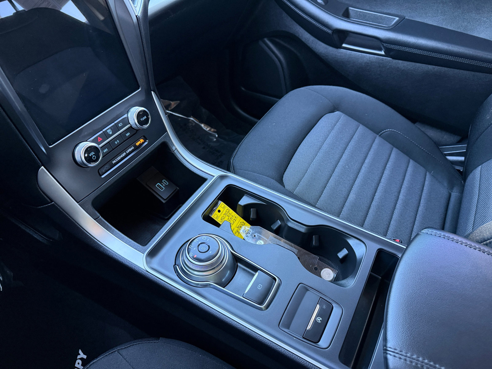 Certified 2024 Ford Edge SE w/ Black Appearance Package image 13