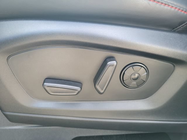 Certified 2025 Ford Explorer ST RWD image 25