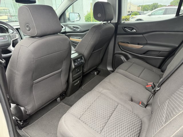 Used 2017 GMC Acadia SLE w/ Driver Alert Package I FWD image 16