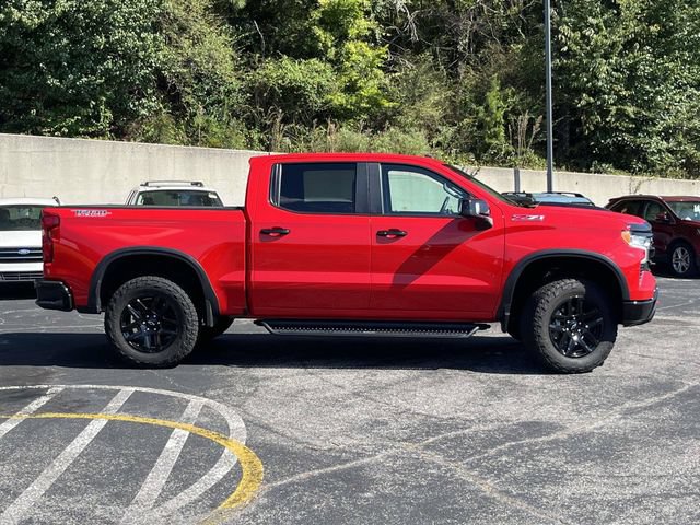 Used 2023 Chevrolet Silverado 1500 LT Trail Boss w/ Convenience Package II AWD/4WD image 2