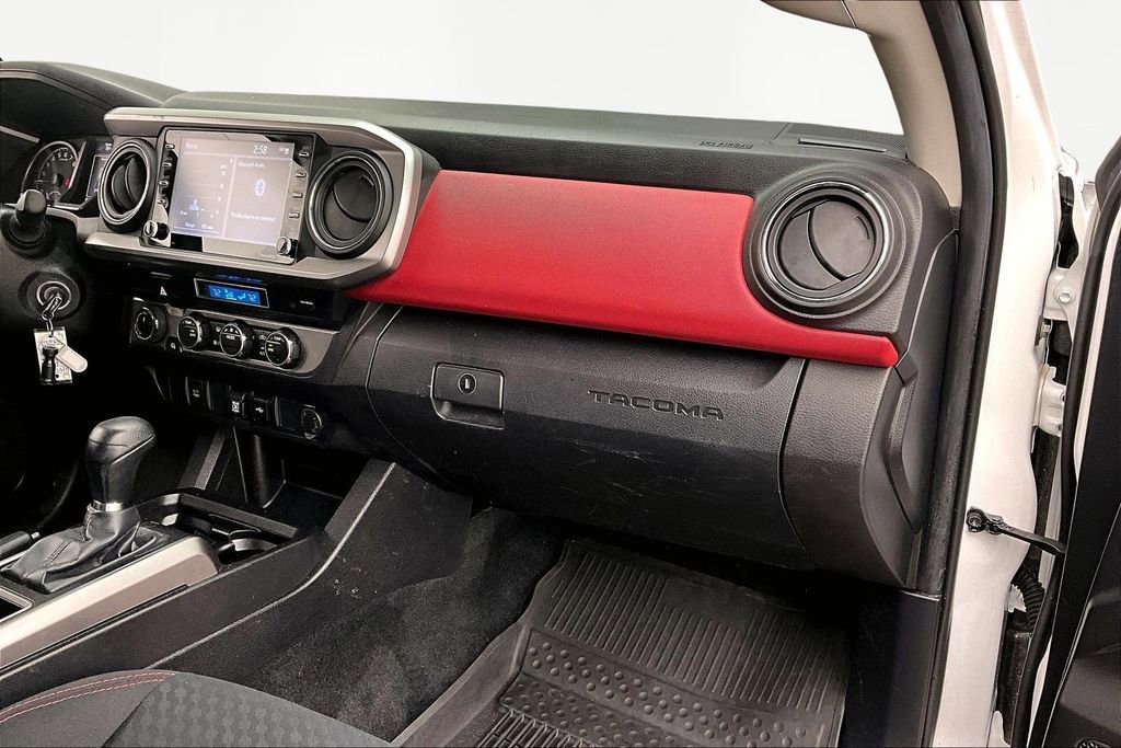 Used 2022 Toyota Tacoma SR5 image 17