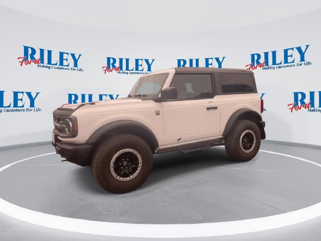 Certified 2023 Ford Bronco Big Bend w/ Sasquatch Package AWD/4WD image 7