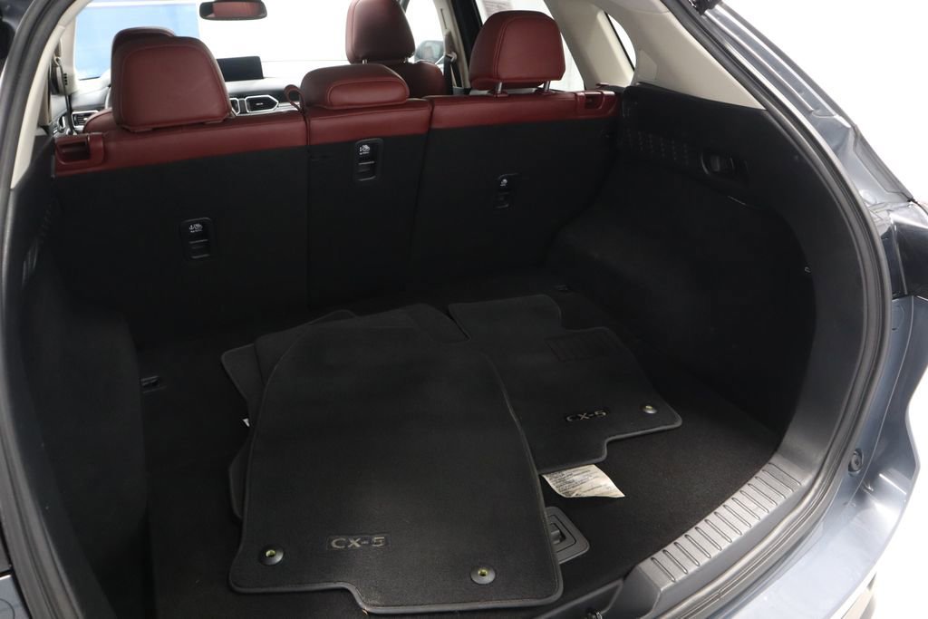 Used 2023 MAZDA CX-5 Carbon Edition image 18