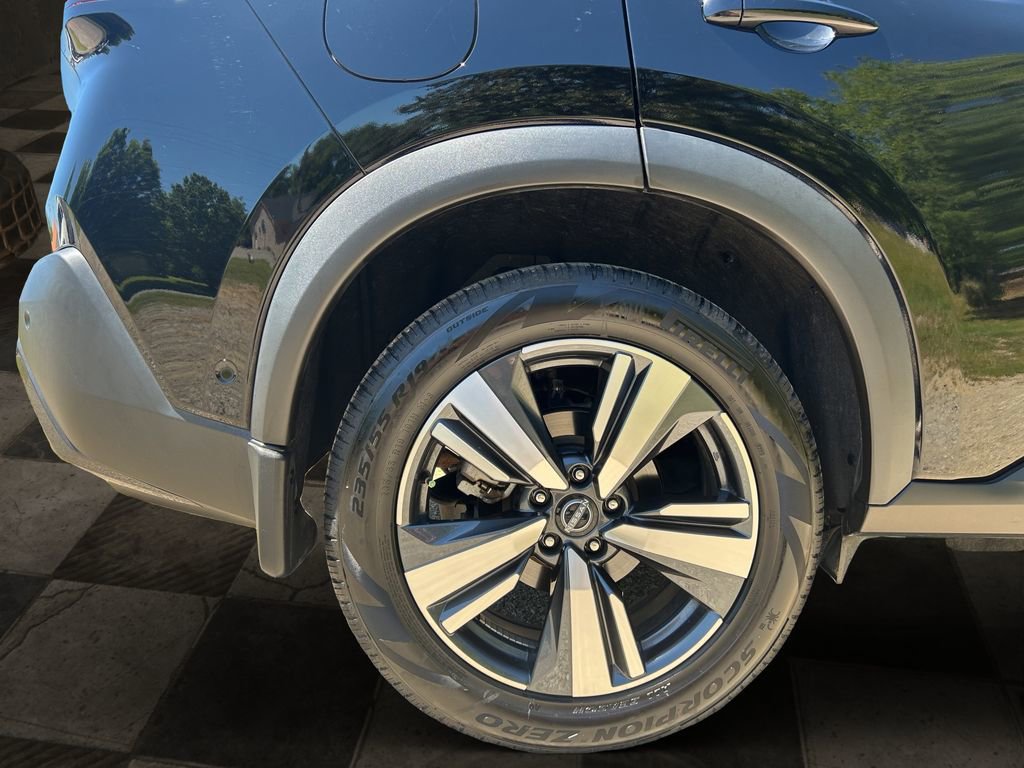 Used 2023 Nissan Rogue SL w/ SL Premium Package FWD image 8
