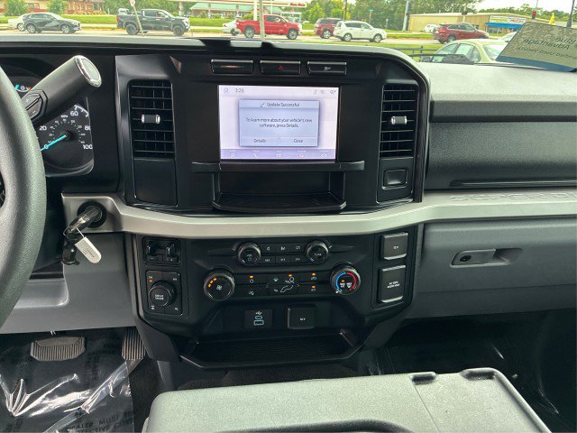 Certified 2024 Ford F250 XLT AWD/4WD image 12