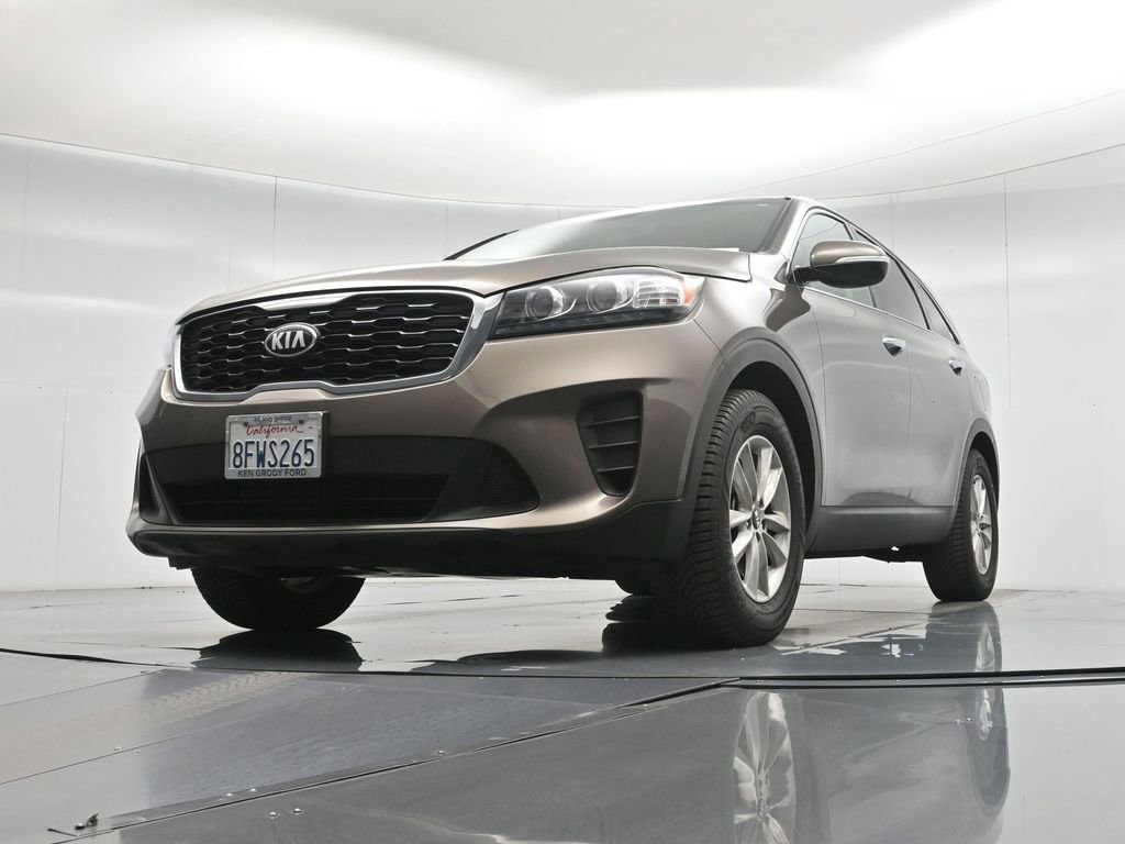 Used 2019 Kia Sorento LX image 31