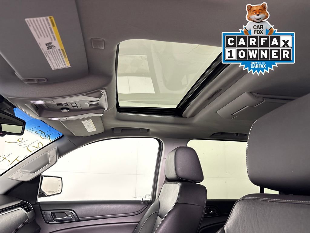 Used 2018 Chevrolet Suburban Premier image 37