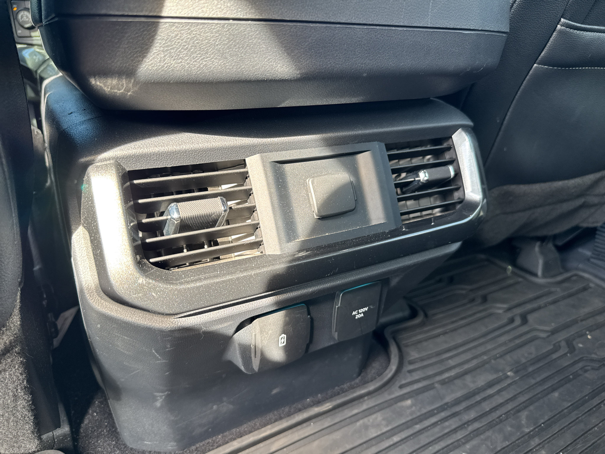 Certified 2023 Ford F150 Lariat AWD/4WD image 26