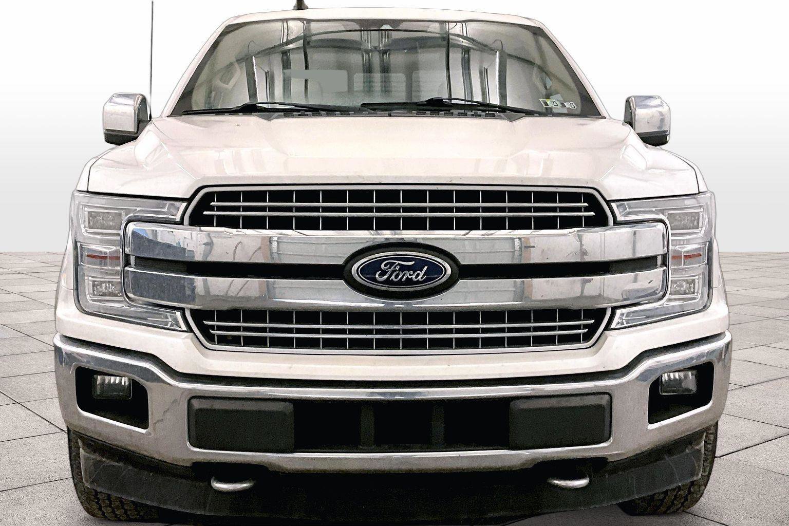 Certified 2019 Ford F150 Lariat w/ Equipment Group 502A Luxury image 3