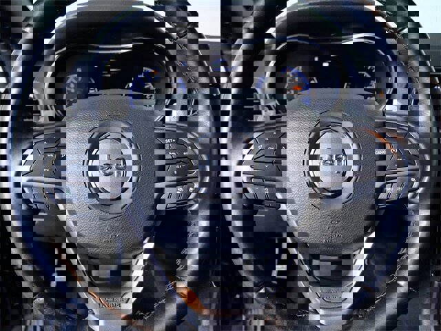 Used 2021 Jeep Grand Cherokee Limited X image 21