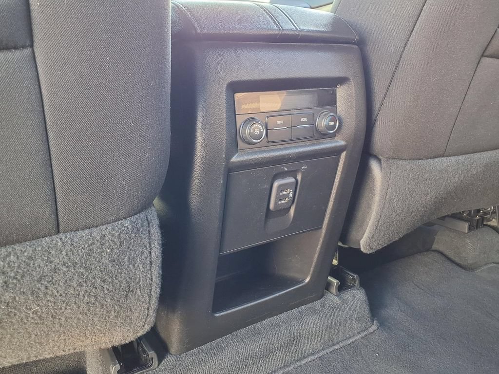 Used 2023 Chevrolet Traverse LT AWD/4WD image 27