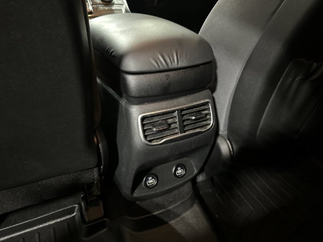 Used 2022 Hyundai Santa Fe SEL AWD/4WD image 31