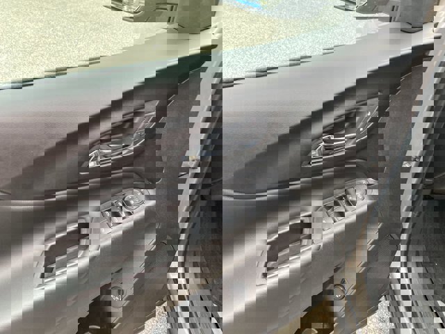 Used 2019 Chevrolet Equinox LT AWD/4WD image 11