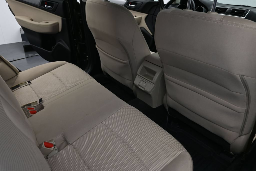 Used 2019 Subaru Outback 2.5i Premium AWD/4WD image 13