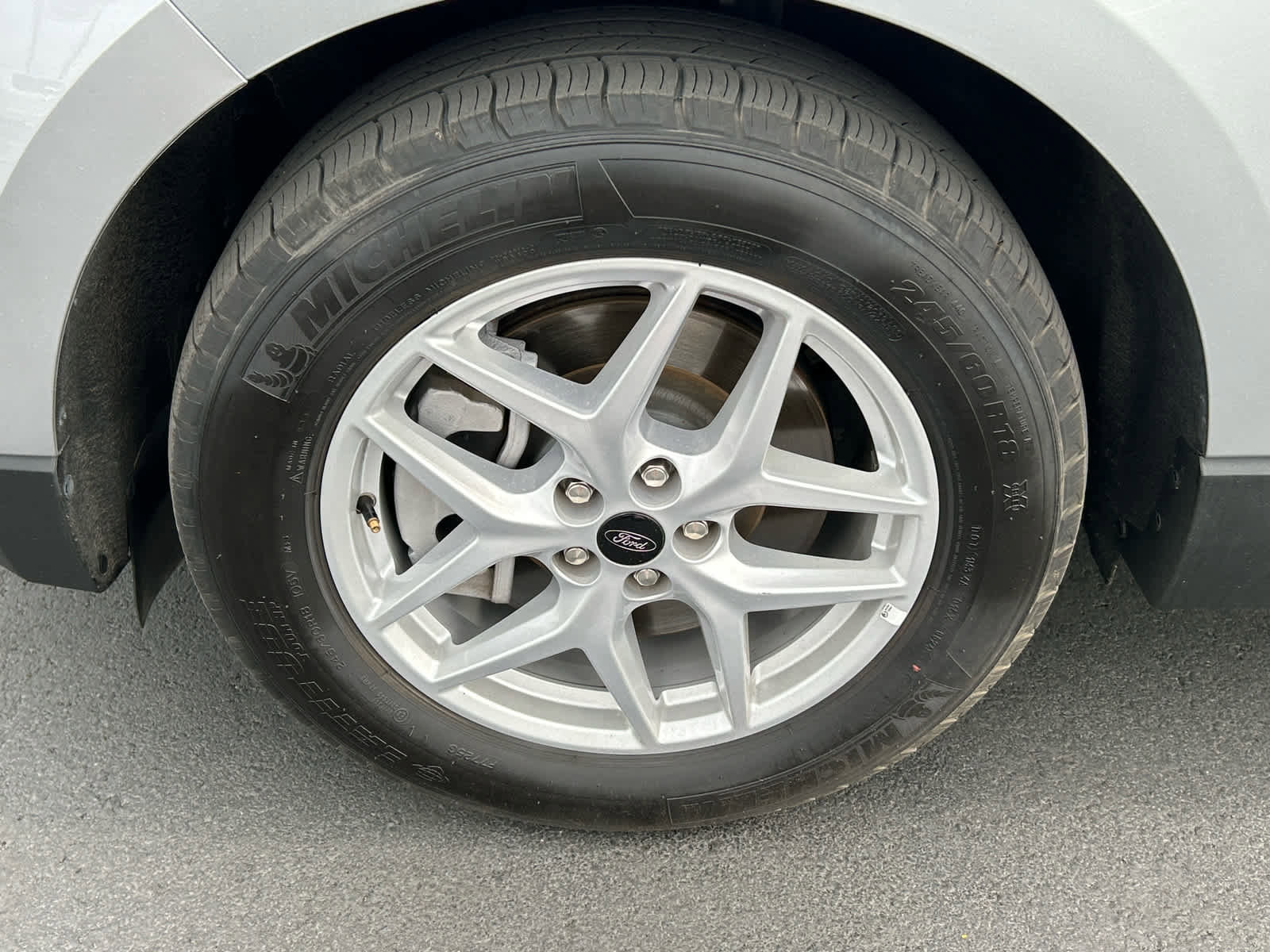 Certified 2024 Ford Edge SEL image 15