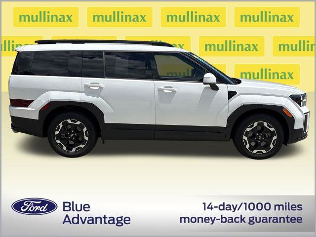 Used 2024 Hyundai Santa Fe SEL AWD/4WD image 2