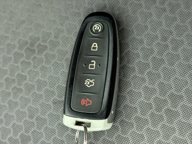 Certified 2019 Ford Escape SE AWD/4WD image 35