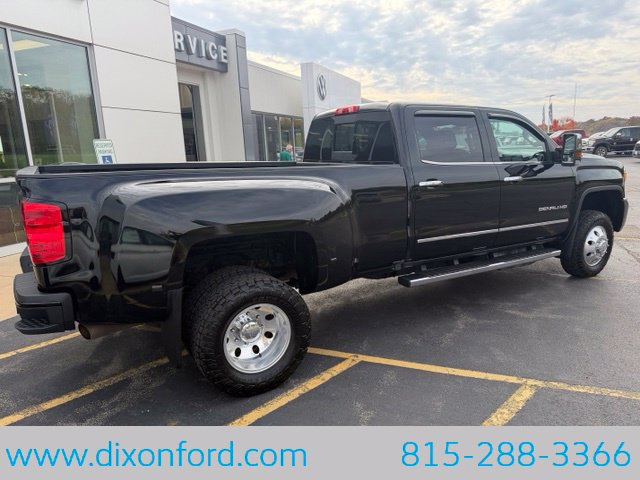 Used 2019 GMC Sierra 3500 Denali AWD/4WD image 8