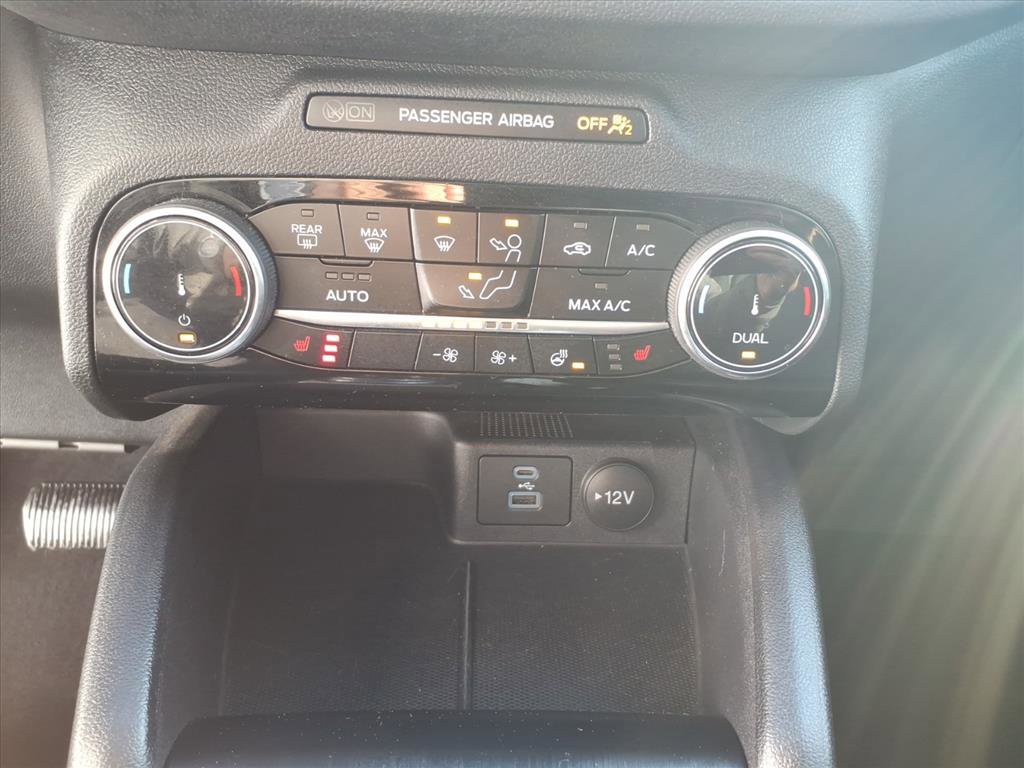 Certified 2022 Ford Escape SEL image 18