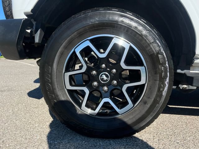 Certified 2022 Ford Bronco Outer Banks AWD/4WD image 14