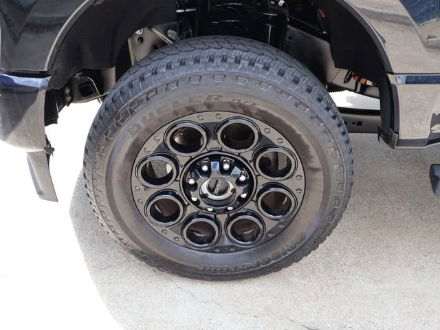 Certified 2025 Ford F250 Lariat w/ Black Appearance Package AWD/4WD image 37