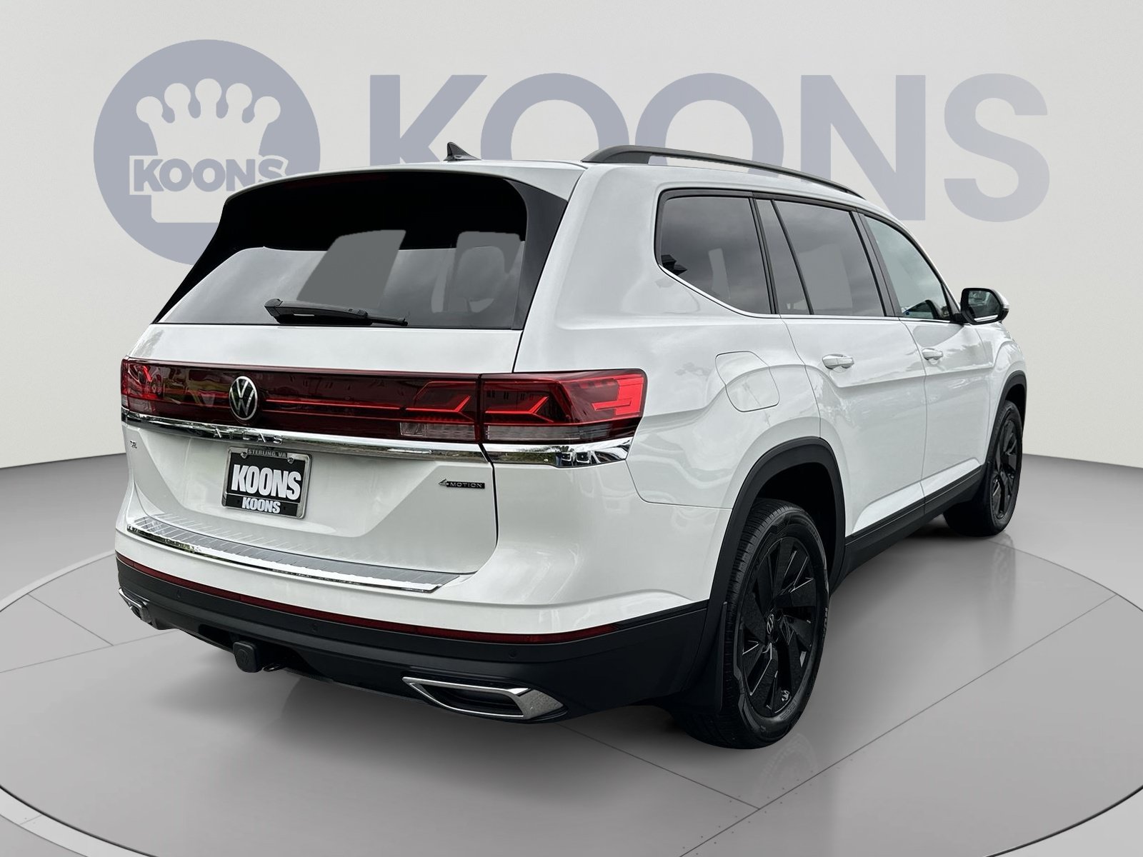 Used 2024 Volkswagen Atlas SE w/ Black Wheel Package AWD/4WD image 11