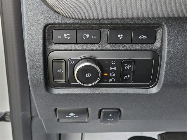 Certified 2024 Ford F250 Platinum image 26