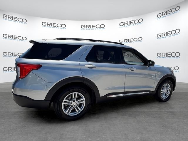 Certified 2020 Ford Explorer XLT w/ Equipment Group 202A RWD image 7