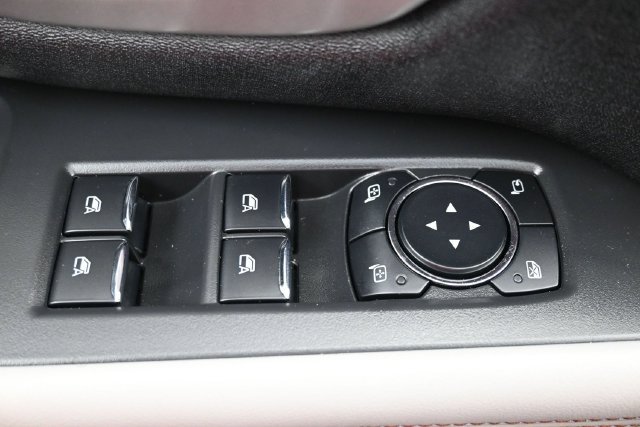 Certified 2025 Ford Expedition Active AWD/4WD image 14