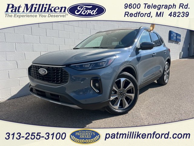 Certified 2023 Ford Escape Platinum w/ Premium Technology Package image 5