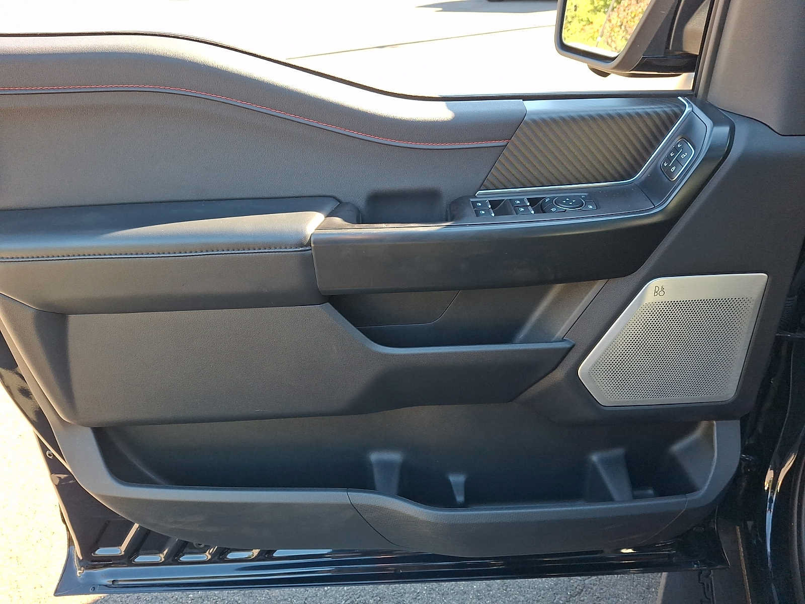 Certified 2024 Ford F150 Raptor AWD/4WD image 12