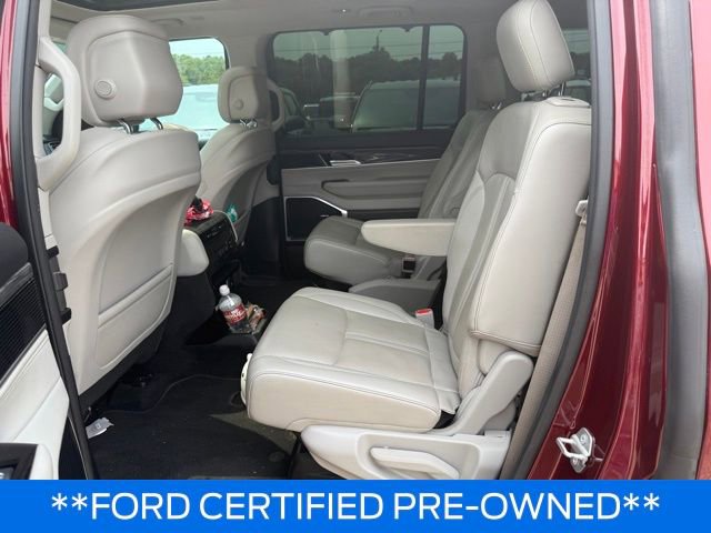 Used 2022 Jeep Wagoneer Series II w/ Convenience Group I RWD image 22