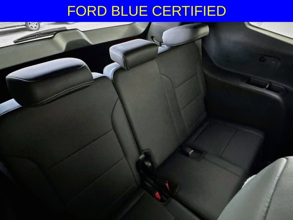 Used 2025 Buick Enclave Preferred FWD image 31