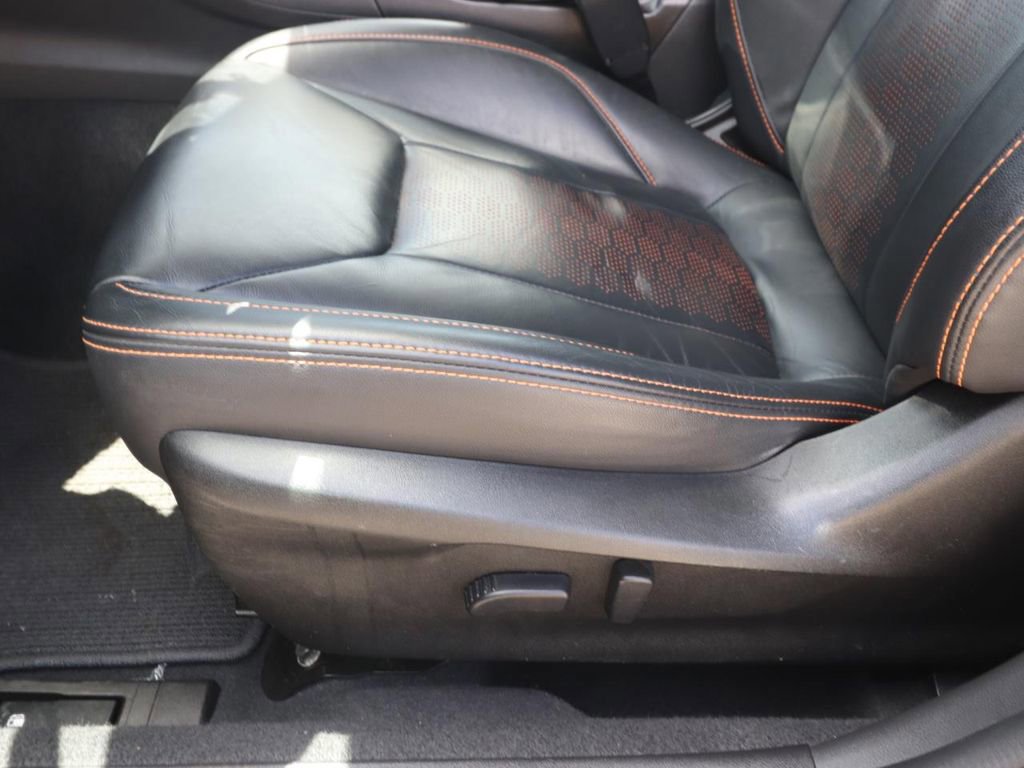 Used 2023 Subaru Crosstrek 2.5i Limited AWD/4WD image 16