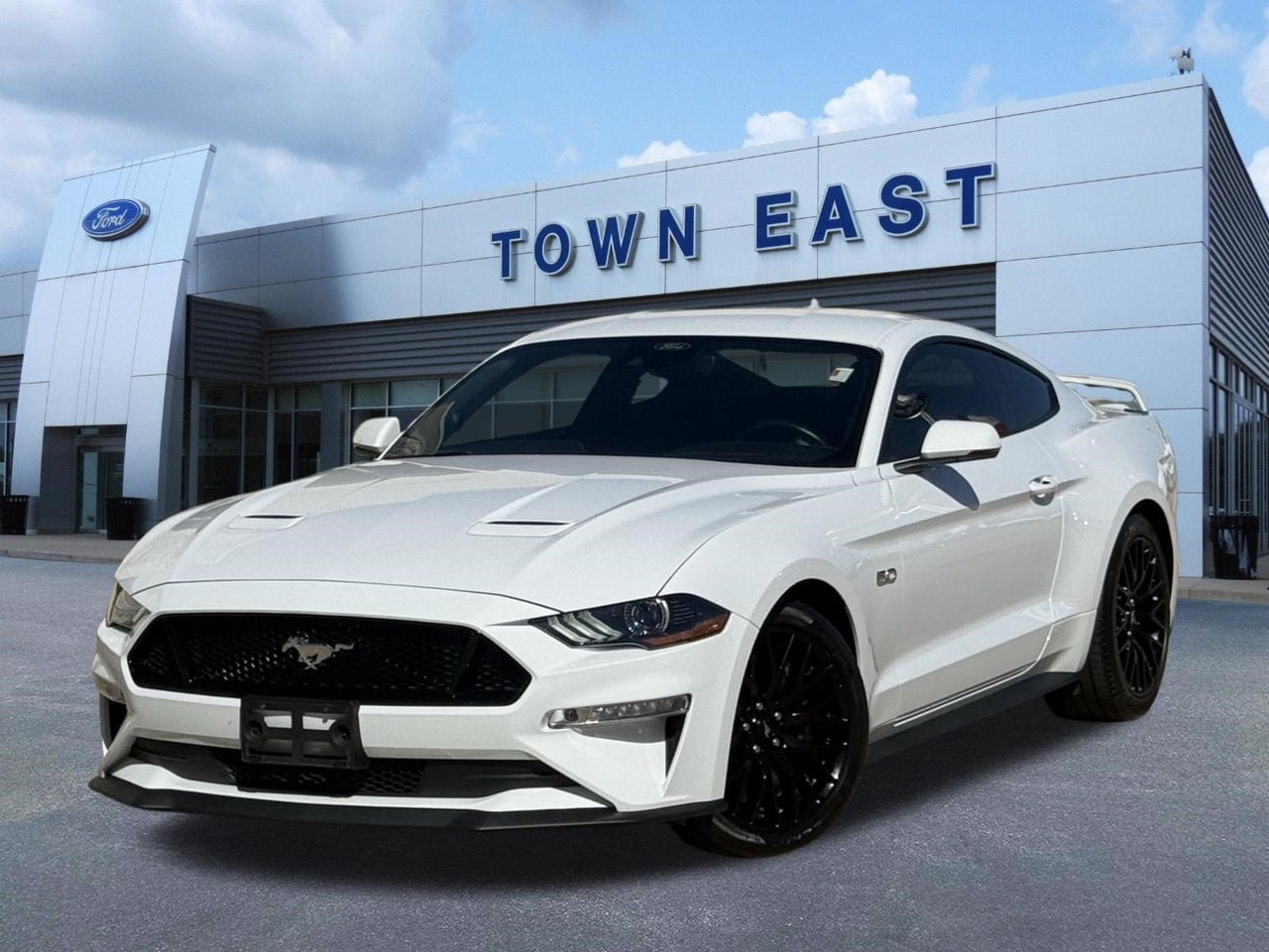 Certified 2022 Ford Mustang GT Premium RWD image 1