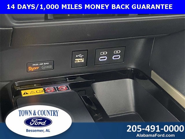 Used 2025 Toyota Camry XSE image 26