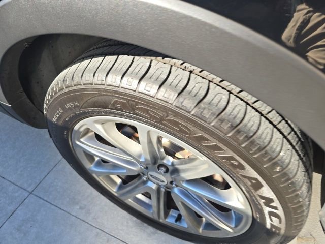 Certified 2017 Ford Explorer Limited image 6