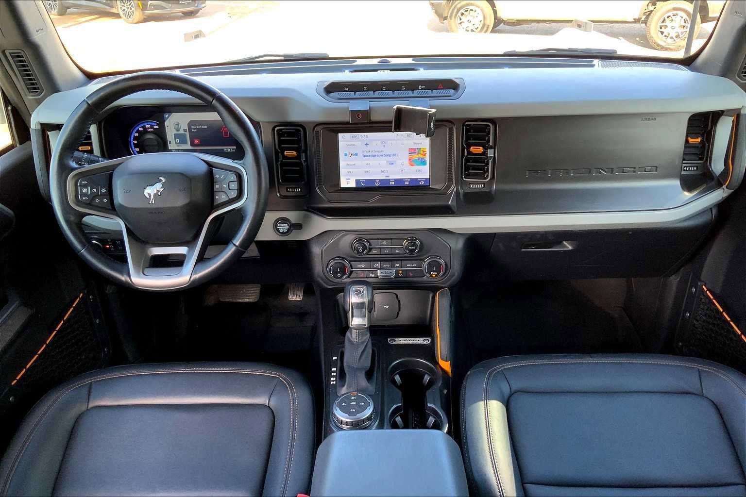 Certified 2022 Ford Bronco Badlands image 15