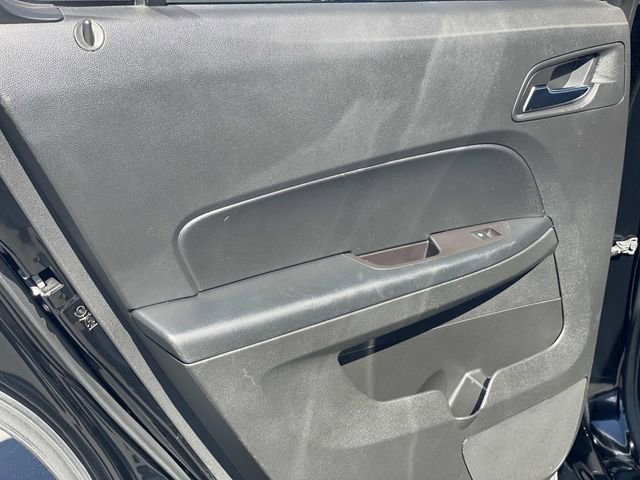 Used 2017 Chevrolet Equinox LT w/ Convenience Package image 23