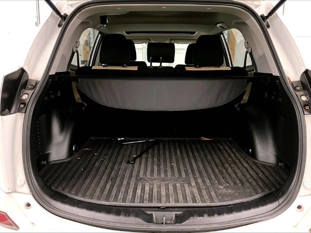 Used 2018 Toyota RAV4 XLE w/ Plus Extra Value Package AWD/4WD image 33