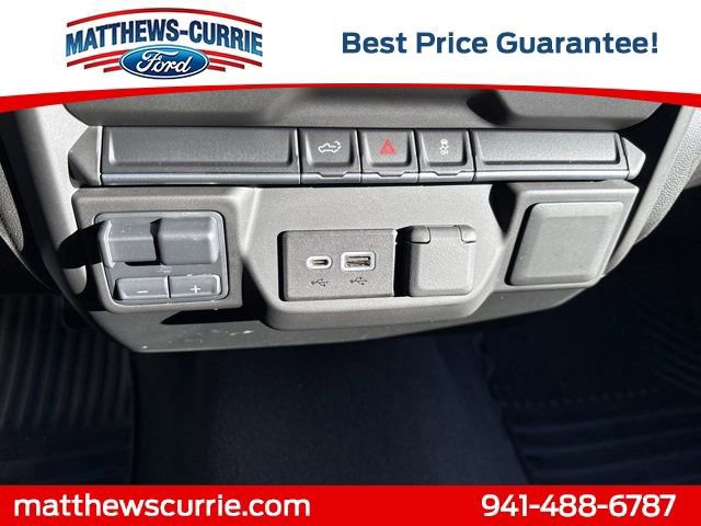 Used 2023 Chevrolet Silverado 2500 Custom w/ Custom Value Package image 23