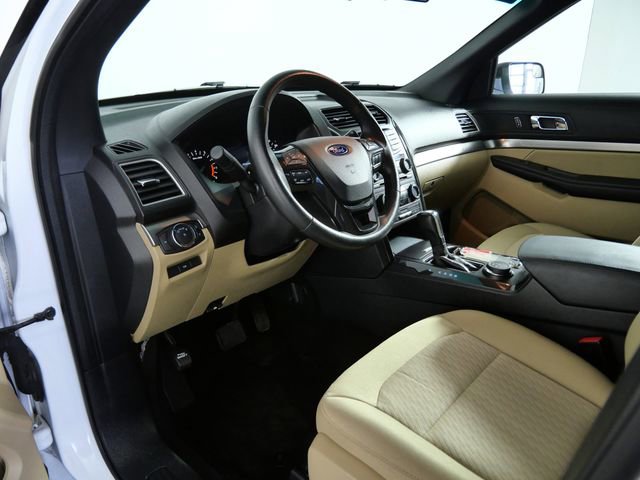 Certified 2017 Ford Explorer 4WD image 17